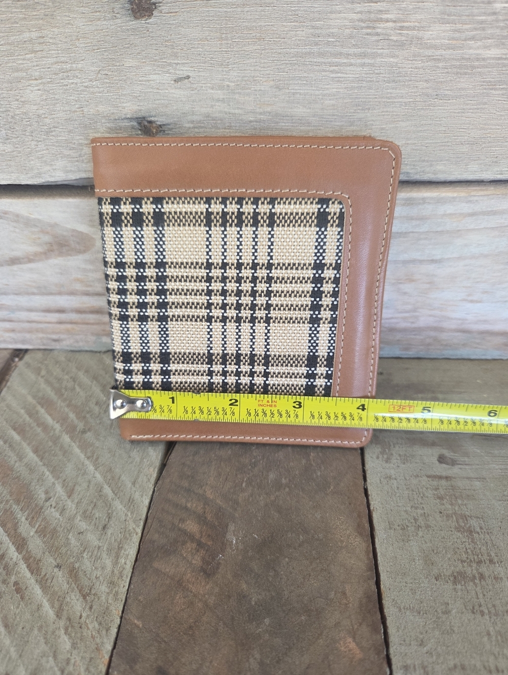 5A Baker & Company Bifold Wallet - Picture 9 of 11